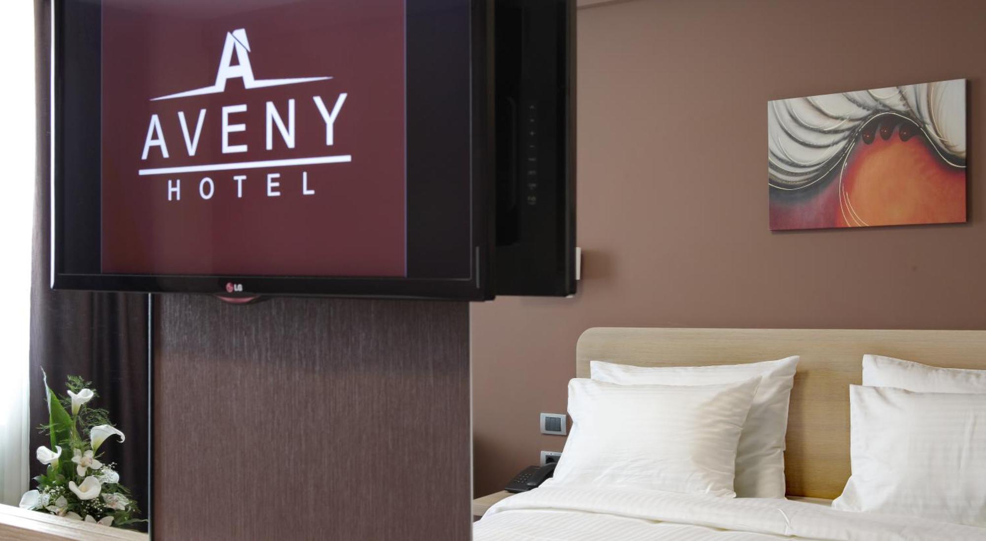Garni Hotel Aveny Τσάτσακ Εξωτερικό φωτογραφία
