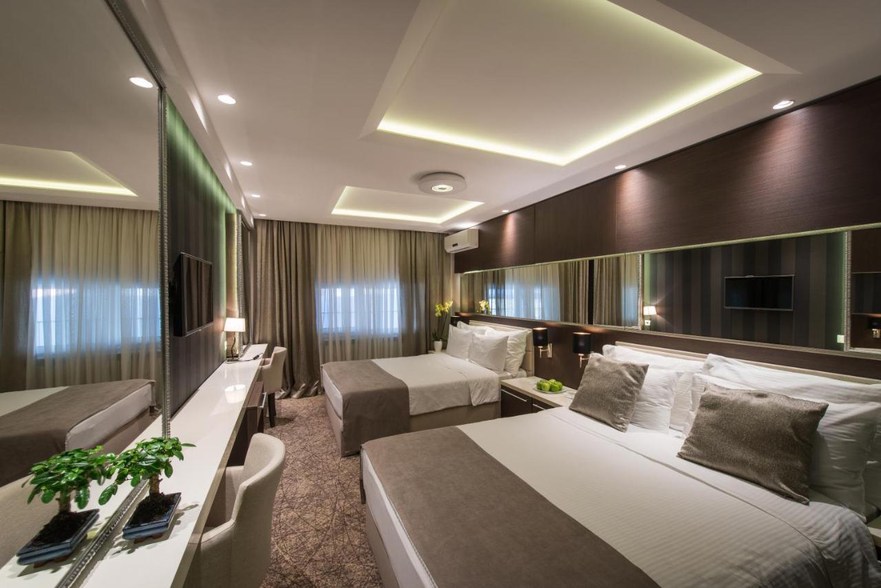 Garni Hotel Aveny Τσάτσακ Εξωτερικό φωτογραφία
